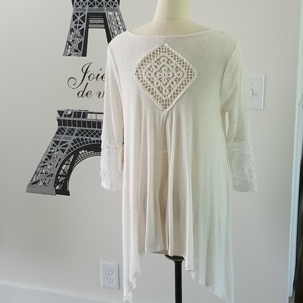 Alterd State top - Picture 3 of 6